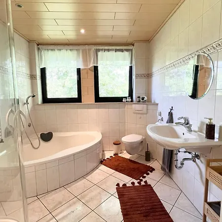 Geraeumige Mit Terrasse Appartement Hövelhof