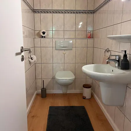 Geraeumige Mit Terrasse Appartement Hövelhof